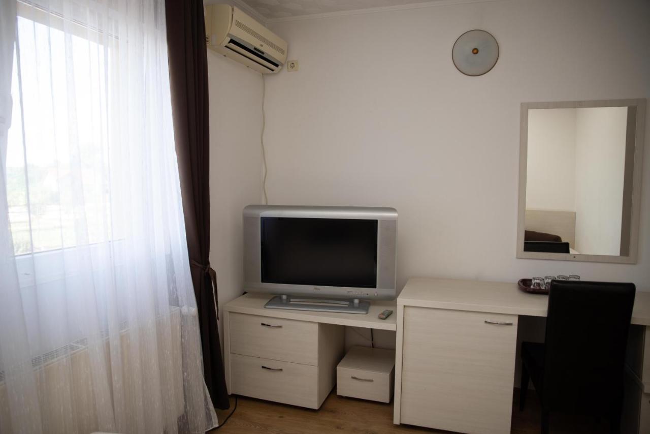 Motel Moara Veche Săcălăşeni Bagian luar foto
