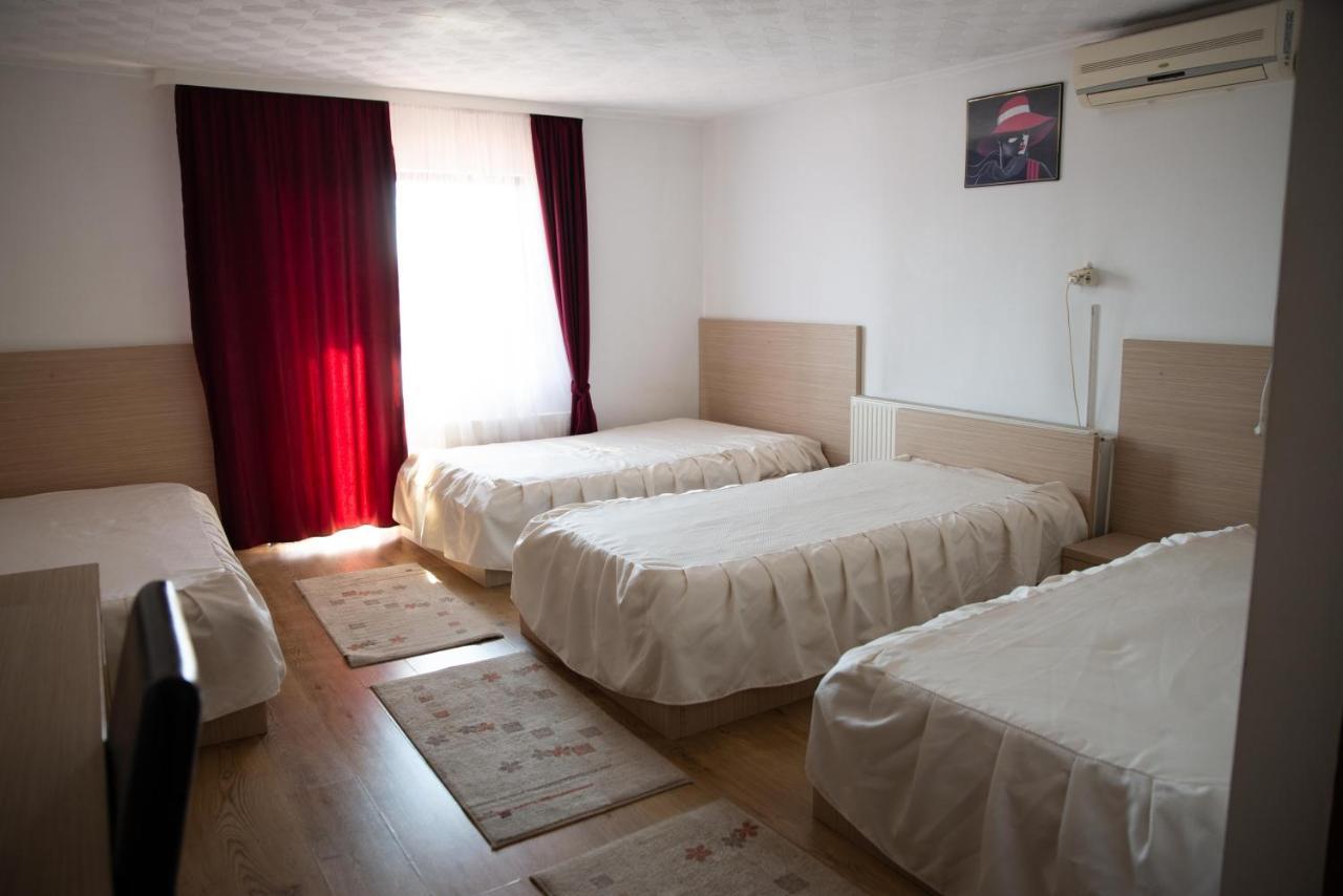Motel Moara Veche Săcălăşeni Bagian luar foto
