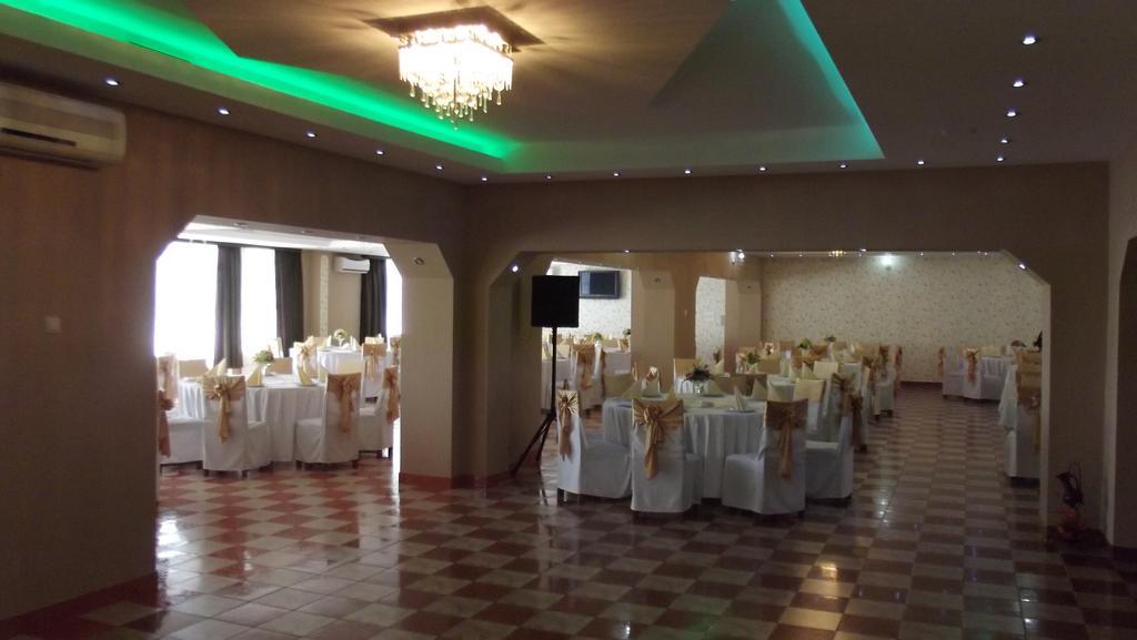 Motel Moara Veche Săcălăşeni Bagian luar foto